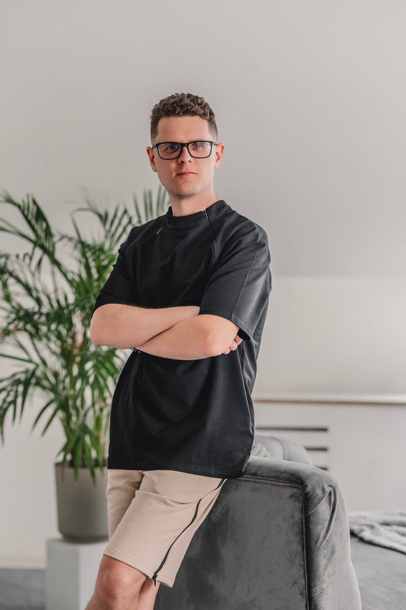 Men’s Adaptive T-Shirt with Front Zippers