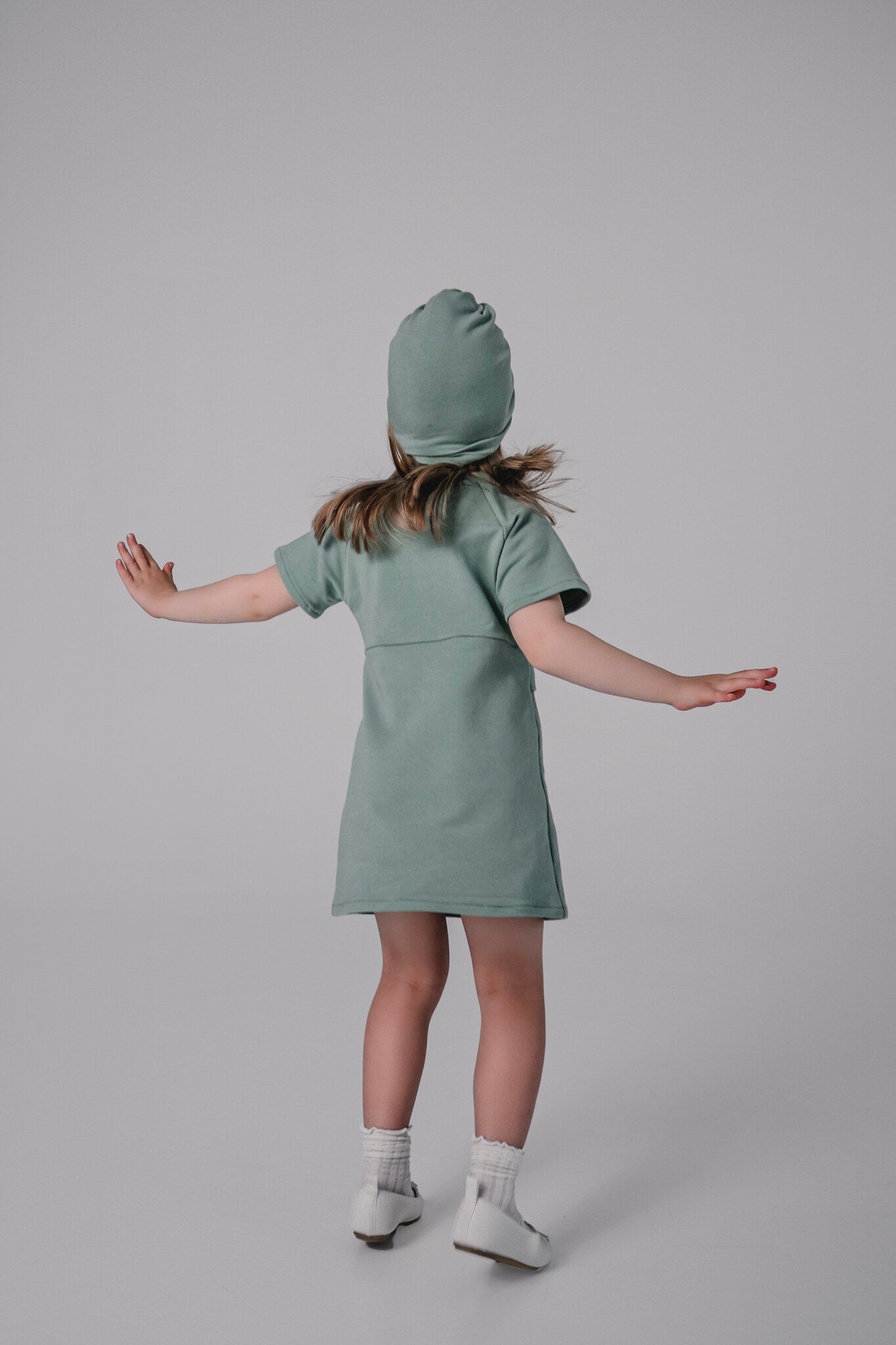 Adaptive Girls Access Dress
