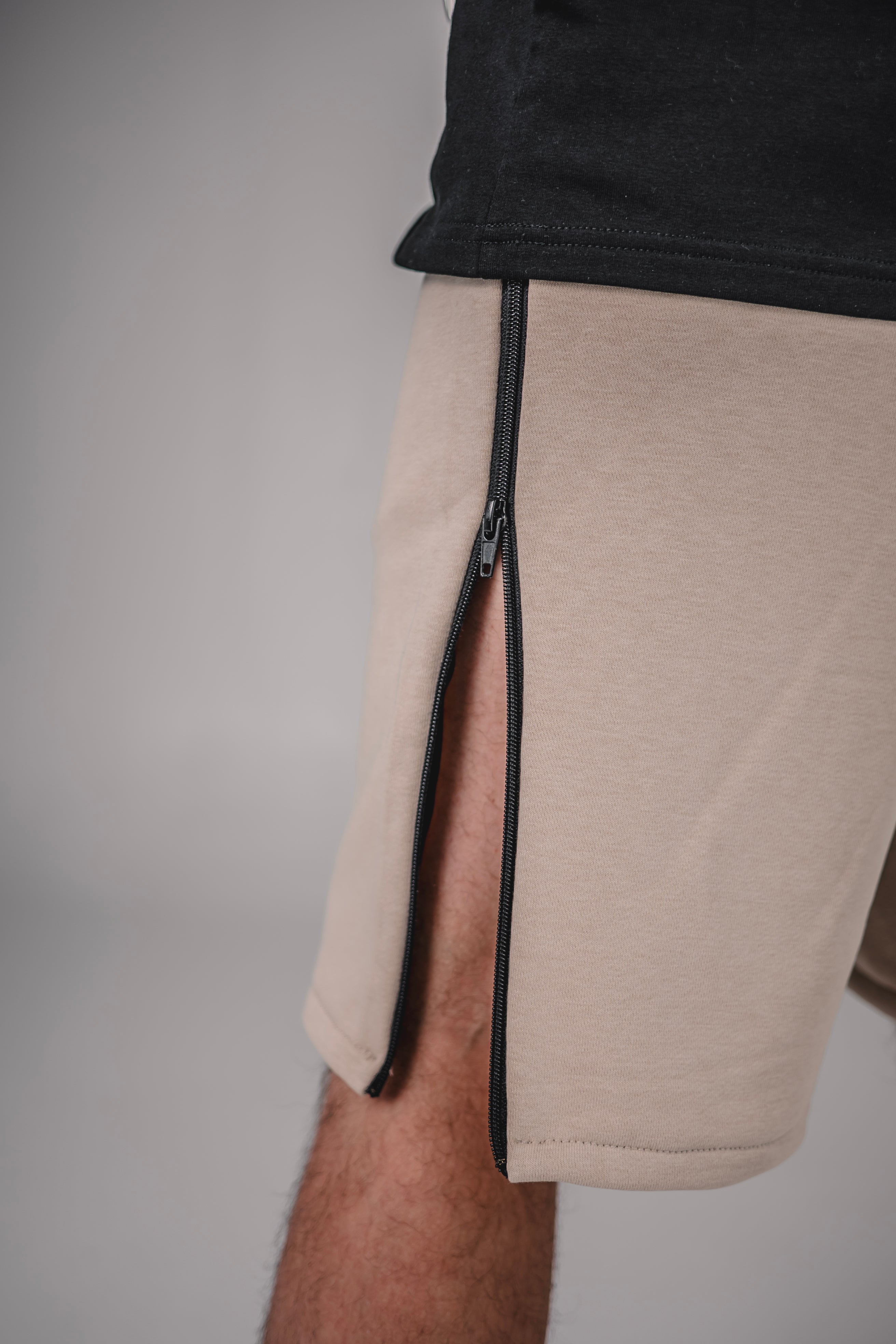 Men’s Adaptive Shorts with Full-Length Side Zippers