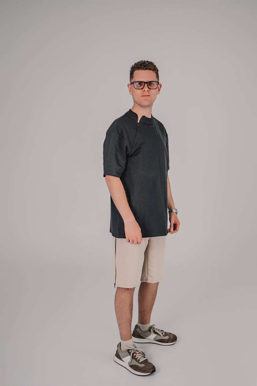Men’s Adaptive Shorts with Full-Length Side Zippers